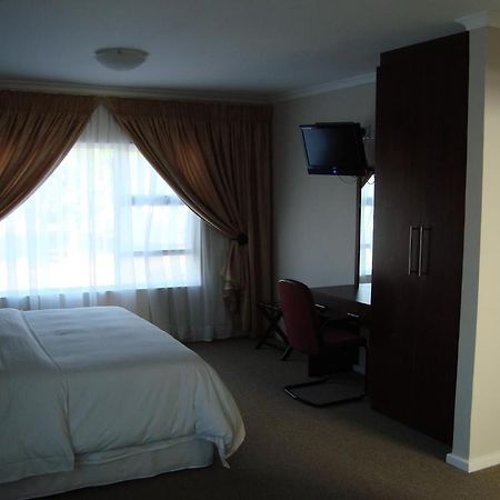 The Dondi Lodge Port Elizabeth Esterno foto